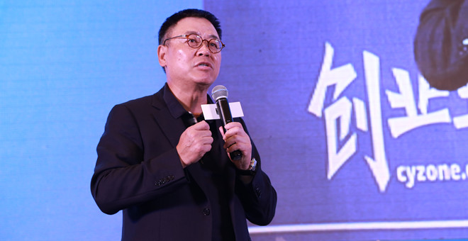 風投大咖看全民創業熱：閻焱“潑冷水”，熊曉鴿“斥魚龍混雜”，李開復“沒創業泡沫”